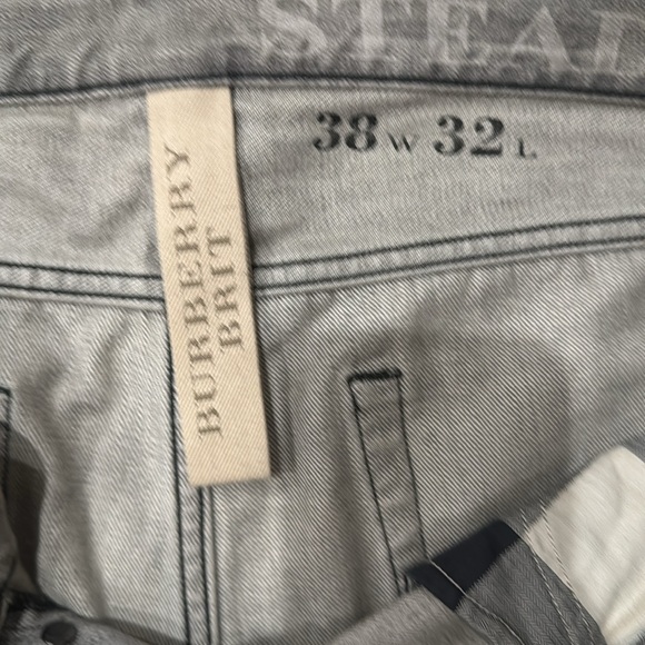 Gently used Burberry Brit jeans - Picture 2 of 4